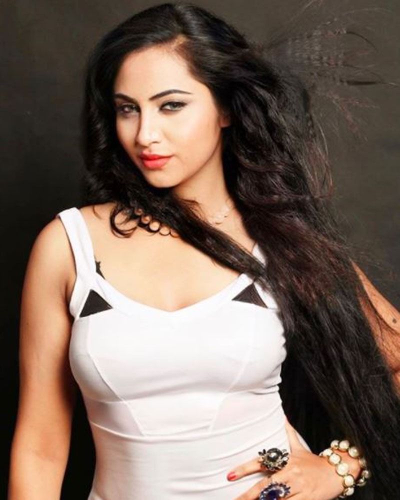 Actress Arshi Khan marriage to an Afghanistan cricketer has been annulled due to Taliban terror spb