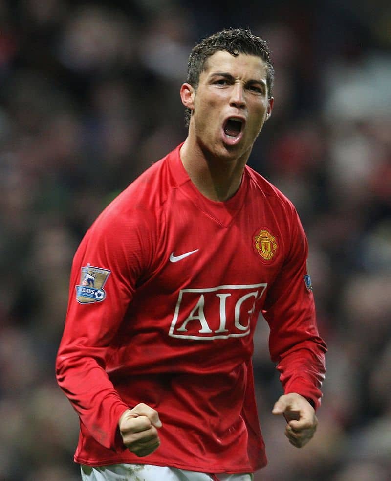 What would be Cristiano Ronaldo's jersey number at Manchester United?-ayh