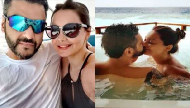 Minissha Lamba shares a bunch of romantic pics with boyfriend Akash Malik on his birthday BRD