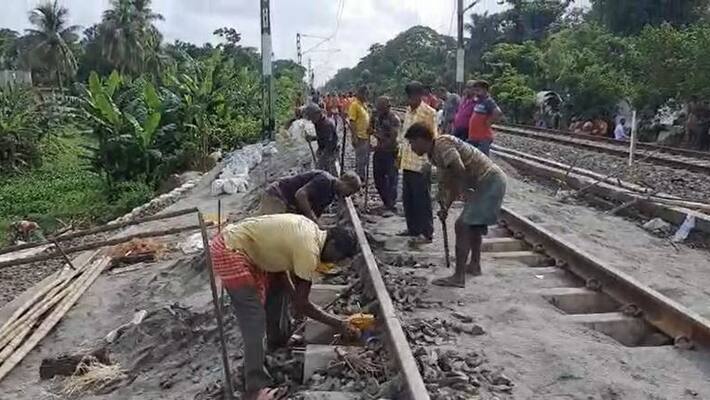 Chennai trains delayed Chennai trains delayed