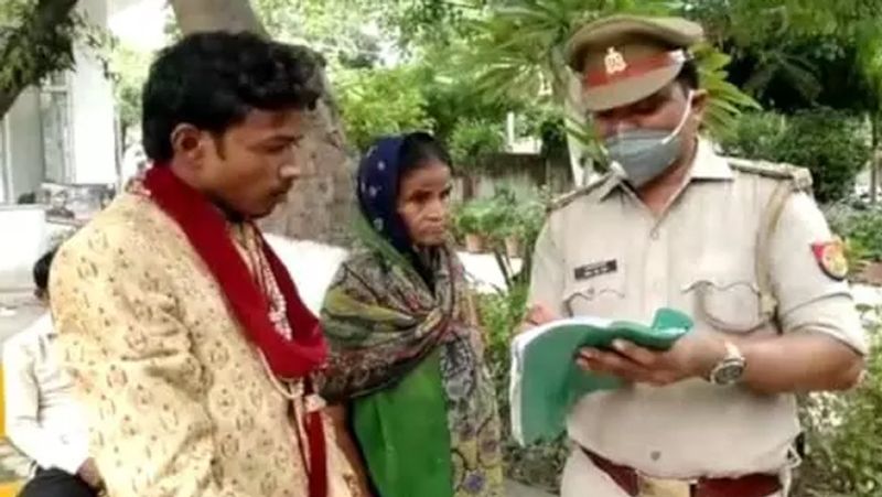 uttar pradesh news fraud case marriage of young man groom with old woman bride in Etawah
