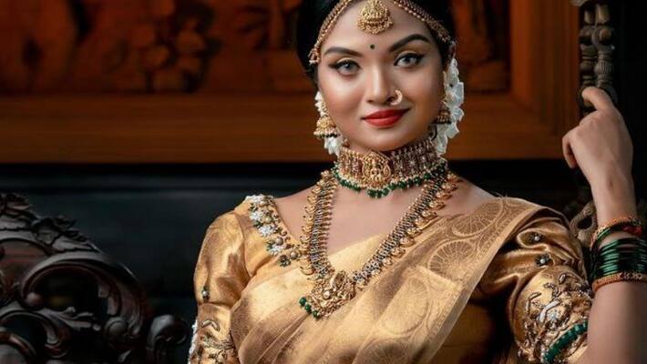 Soorya menon photoshoot in gold sari Soorya menon photoshoot in gold sari