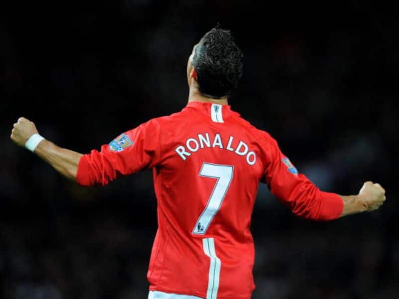 Cristiano Ronaldo to wear number 7 shirt at Manchester United-ayh