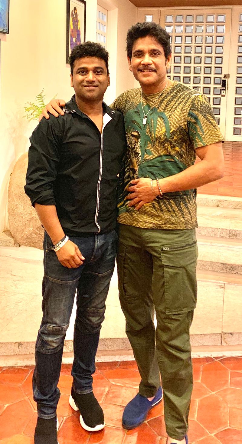nagarjuna unseen rare photos viral with chiru krishna pawan ntr mahesh balayya venky prabhas