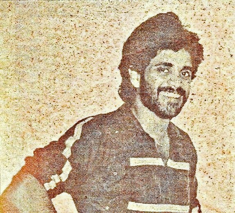 nagarjuna unseen rare photos viral with chiru krishna pawan ntr mahesh balayya venky prabhas