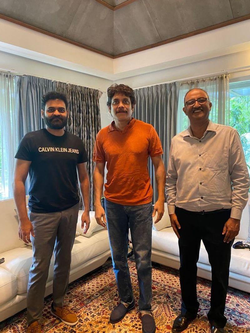 nagarjuna unseen rare photos viral with chiru krishna pawan ntr mahesh balayya venky prabhas
