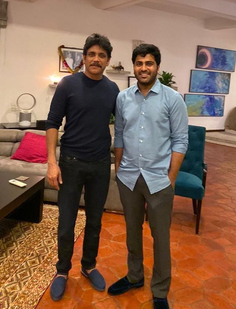 nagarjuna unseen rare photos viral with chiru krishna pawan ntr mahesh balayya venky prabhas