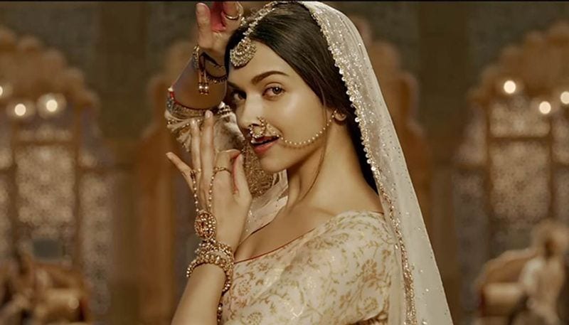 Deepika Padukone becomes only Indian to win Global Achiever Award gcw