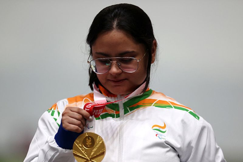 Avani lekhara win gold medal in tokyo paralympics and create so many records spb