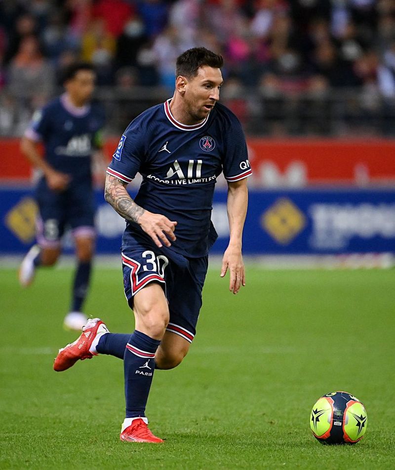 Lionel Messi's PSG Jersey Sold Out in 30 Minutes