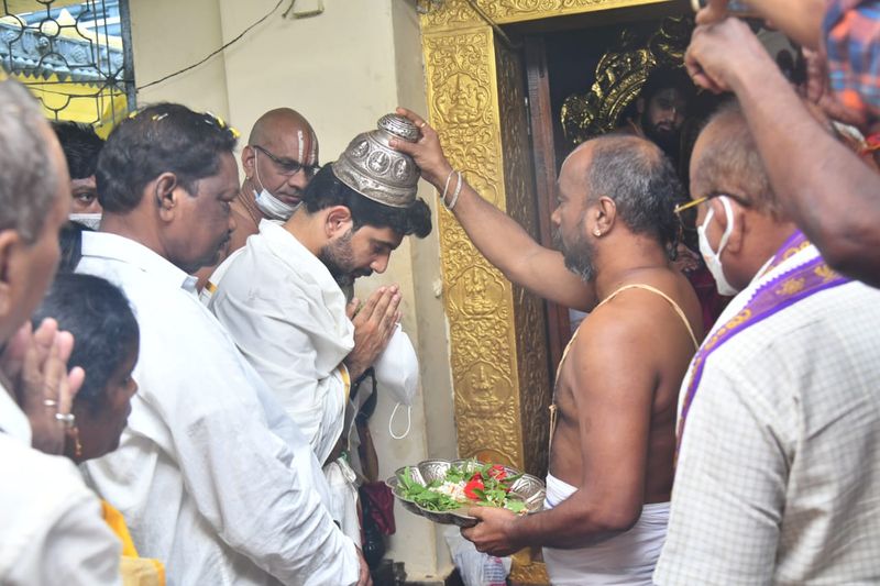 TDP Leader Nara Lokesh Visits Bhadrachalam Temple
