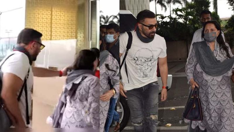 sunny deol spotted at airport with mother prakash kaur everyone is praising him