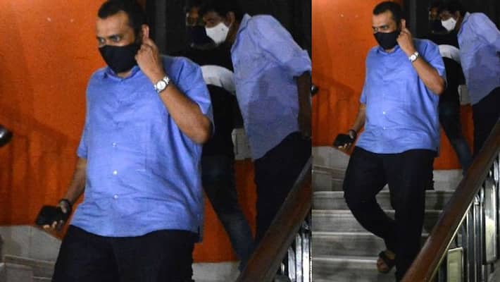 tollywood drugs case producer bandla ganesh at ED Office hyderabad tollywood drugs case producer bandla ganesh at ED Office hyderabad