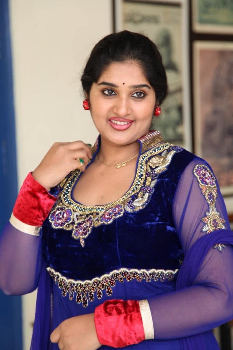 bigg boss season 5 these are the 16 contestants who supposed to enter house first day