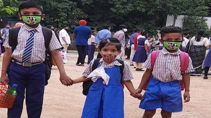 1 to 5th Schools reopen In Karnataka after Meeting With CM Says BC Nagesh rbj 1 to 5th Schools reopen In Karnataka after Meeting With CM Says BC Nagesh rbj