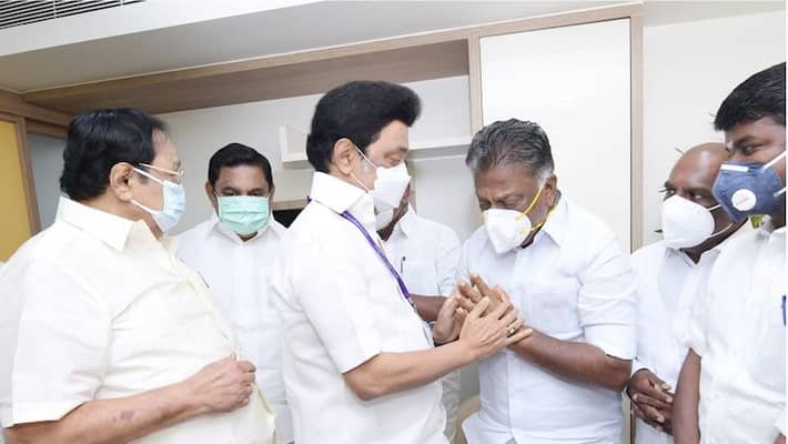 Chief Minister Stalin's consolation about the hand of Panneer Selvam .. Chief Minister Stalin's consolation about the hand of Panneer Selvam ..