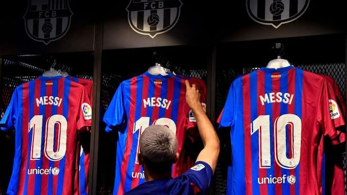 Barcelona announces Lionel Messi's successor in No 10 shirt Barcelona announces Lionel Messi's successor in No 10 shirt