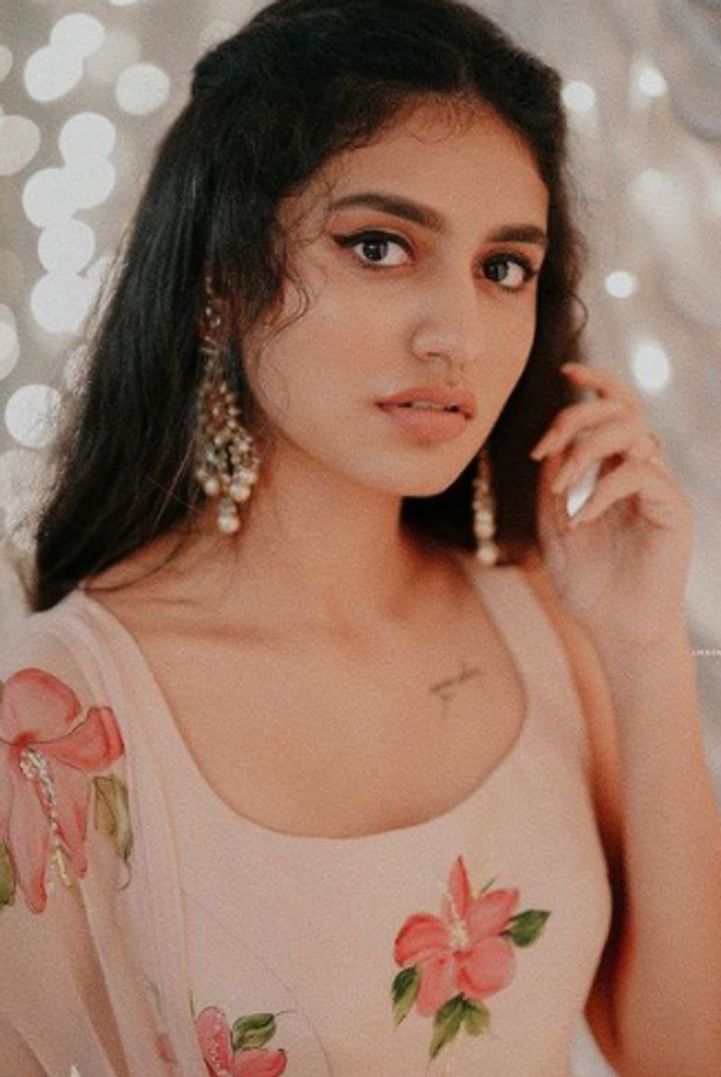 Priya Warrier share her photos