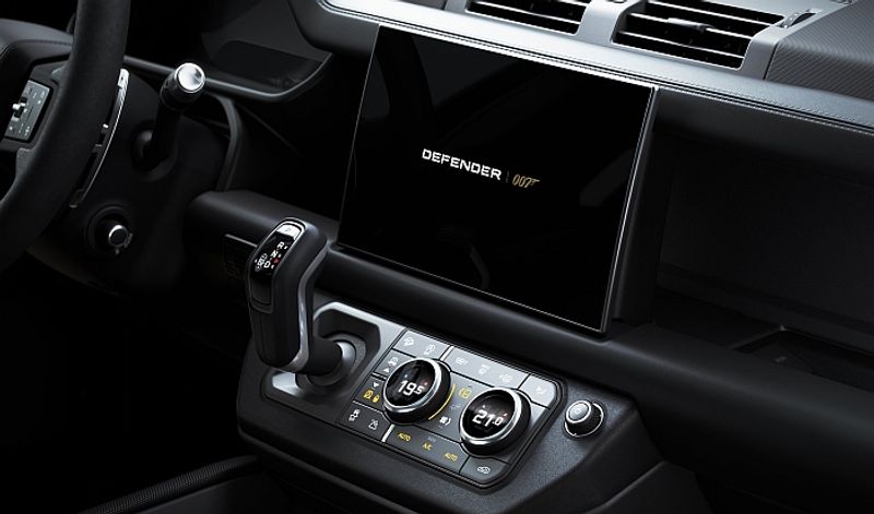 Auto News This is the Land Rover Defender V8 Bond Edition