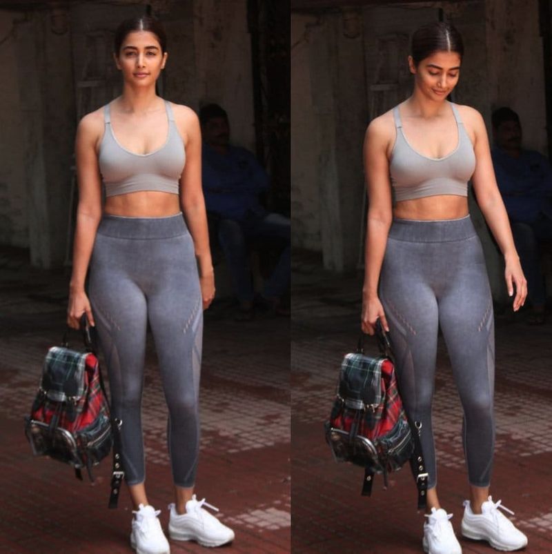 heroin pooja hegde rises heat in gym wear her latest clicks shakes internet