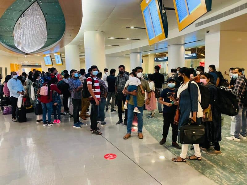 muscat to kozhikode air india express flight delayed and passengers stranded at airport