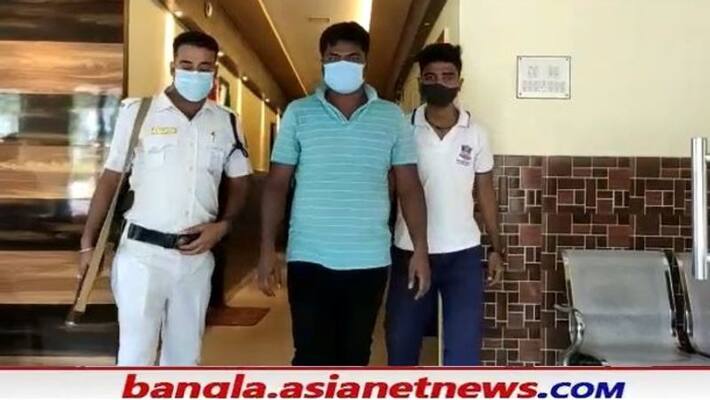 One arrested for allegedly giving Indian citizenship to Bangladeshi nationals in exchange for money RTB One arrested for allegedly giving Indian citizenship to Bangladeshi nationals in exchange for money RTB