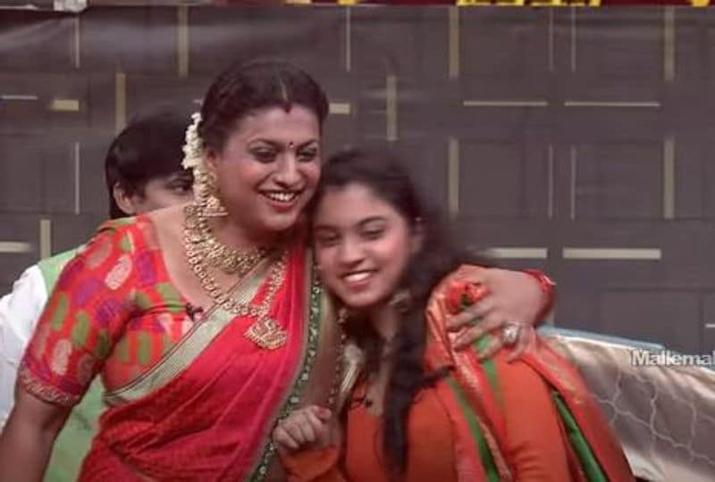 jabardasth roja emotional remembering her past debts and childrens issue