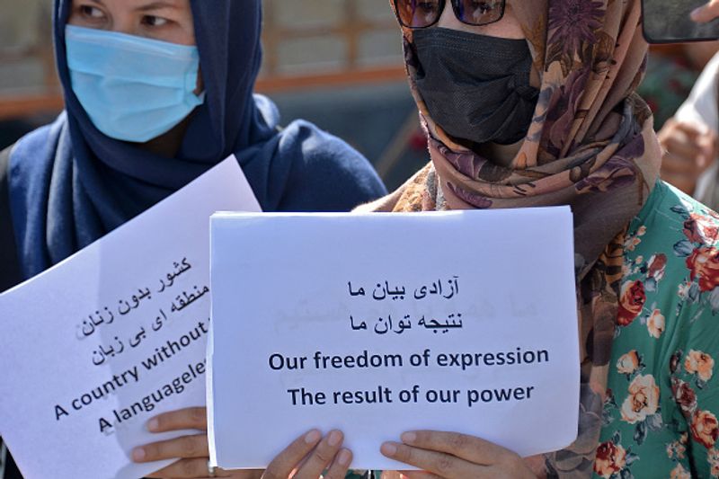 Afghan women rally for rights in Kabul, ask Taliban to ensure roles in new govt ALB