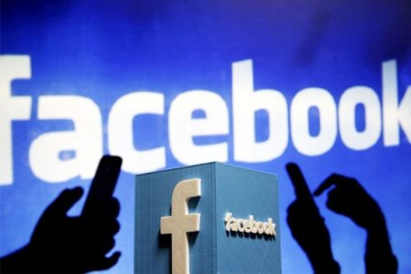 facebook ceo Mark Zuckerberg Slams New York Times For 'Surfboard' Comment: "Crossing The Line"