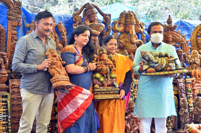 Chitrakala Parishat Bengaluru annual lord ganesha artifacts exhibit sales snr