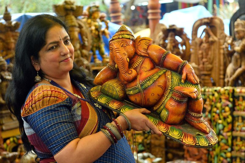 Chitrakala Parishat Bengaluru annual lord ganesha artifacts exhibit sales snr