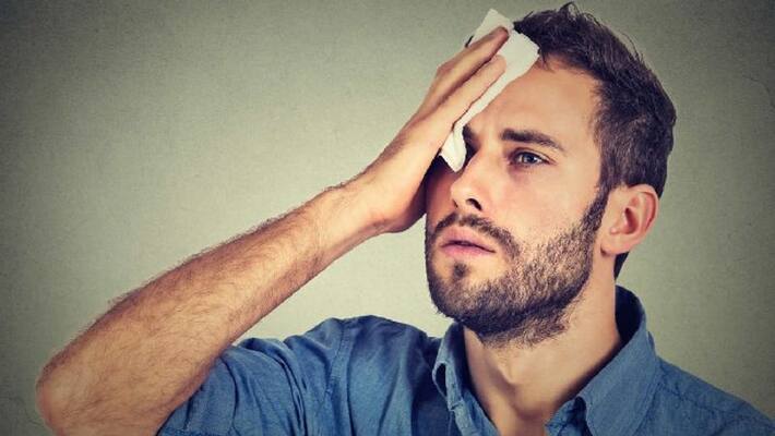 Do you sweat too much eat these foods to get rid off these problem BDD Do you sweat too much eat these foods to get rid off these problem BDD