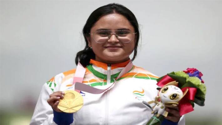 Tokyo Paralympics: Gold and bronze medalist Avani Lekhara to be India's flag bearer for closing ceremony Tokyo Paralympics: Gold and bronze medalist Avani Lekhara to be India's flag bearer for closing ceremony