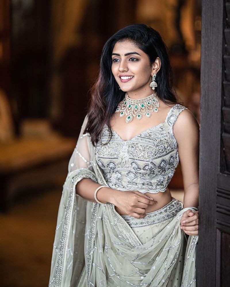 Eesha rebba wears lehenga stunning photoshoot goes viral