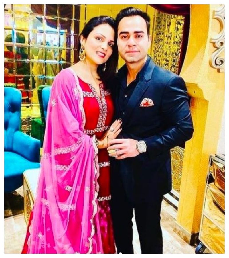 Virat Kohli-s sister in law Chetna Kohli more hot, sexy and glamorous than Anushka Sharma spb