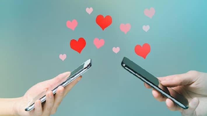 Ways to find out if your crush likes you too skr Ways to find out if your crush likes you too skr