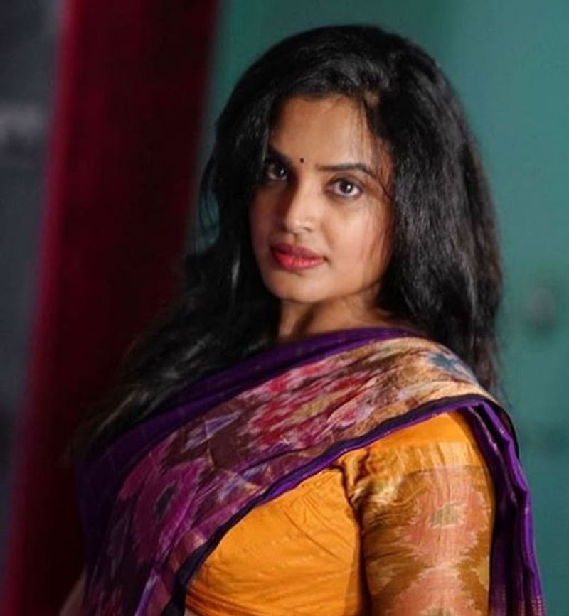 Sarayu is the first contestant to eliminate from Bigg Boss 5 telugu