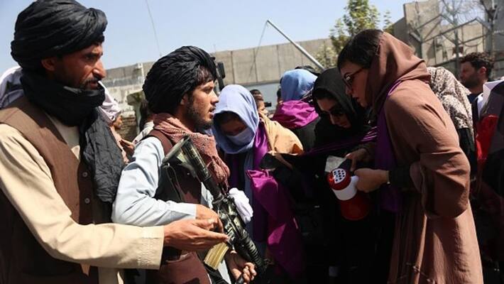 Taliban Kills Pregnant Afghan Policewoman In Front Of Her Family Report pod Taliban Kills Pregnant Afghan Policewoman In Front Of Her Family Report pod