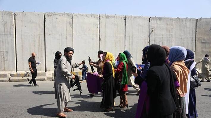 Atrocities that kill and amass women ... Everything is washed away by the Taliban ... Screaming Afghanistan Atrocities that kill and amass women ... Everything is washed away by the Taliban ... Screaming Afghanistan