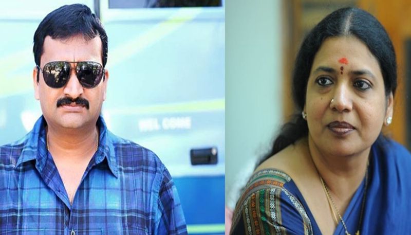 pawan kalyan die hard fan bandla ganesh made negative comments on janasena party