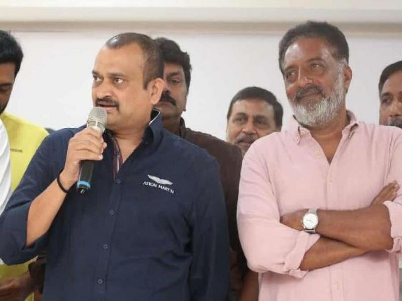 pawan kalyan die hard fan bandla ganesh made negative comments on janasena party