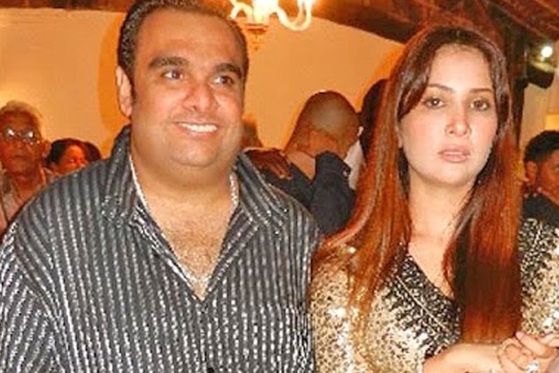 Diwali 2021 - Leander Paes and Kim Sharma celebrate their first diwali together ALB