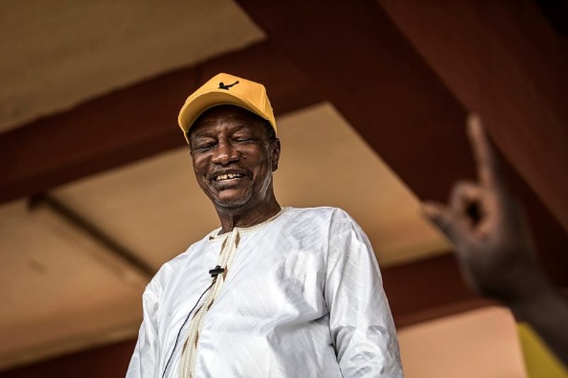 Army seizes power Guinea president arrested by military