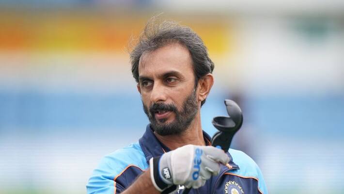 Former Cricketer Vikram Rathour reapplies for Team India batting coach role kvn Former Cricketer Vikram Rathour reapplies for Team India batting coach role kvn