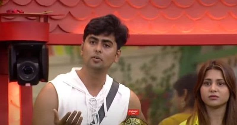 siri priyanka and other biggboss5 members revealed they first love emotional