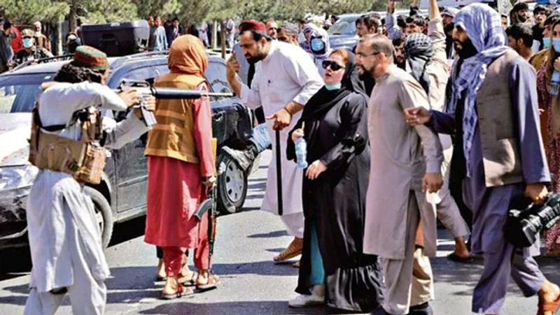 afghanistan crisis, mass movement against Taliban and Pakistan