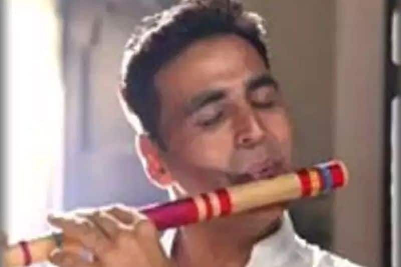 Akshay Kumar's mother was his partner in Hari Om Entertainment Company, these are the 5 highest grossing films of her production
