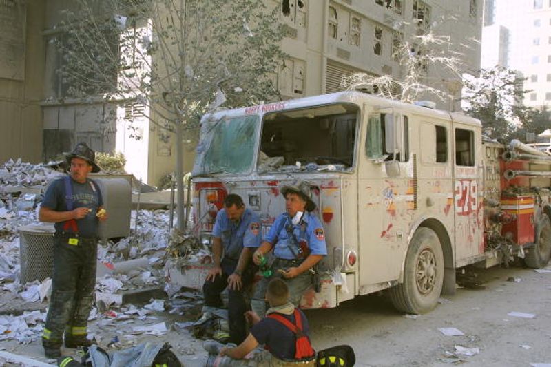 America September 11 2001 terrorist attack pictures