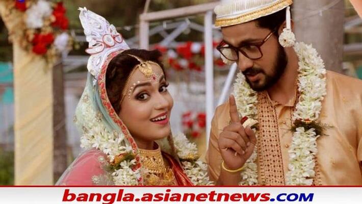Ei path jodi na sesh hoy actors satyaki and urmi explains the definition of romance Ei path jodi na sesh hoy actors satyaki and urmi explains the definition of romance