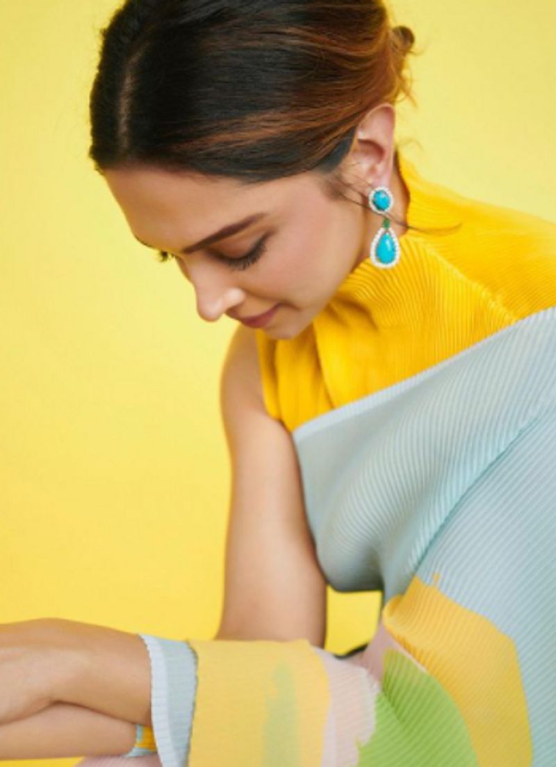 Deepika Padukone share her photo